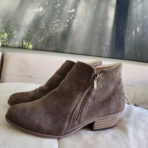 Apri suede ankle boots from Italian Shoemakers.Very Good Condition.